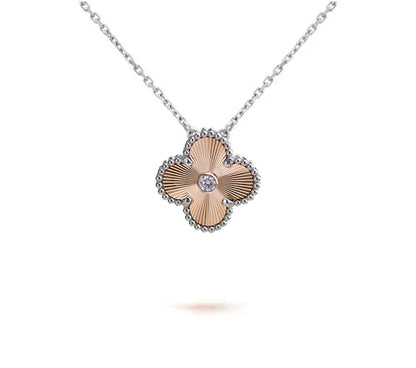 [Legend]15MM CLOVER FLOWER PENDANT NECKLACE WHITE GOLD COLLECTION
