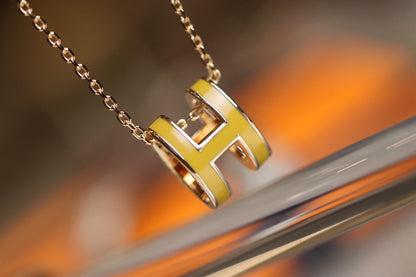 [Legend]POP H PEDANT ROSE GOLD