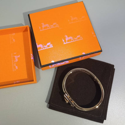 [Legend]H GREY BRACELET