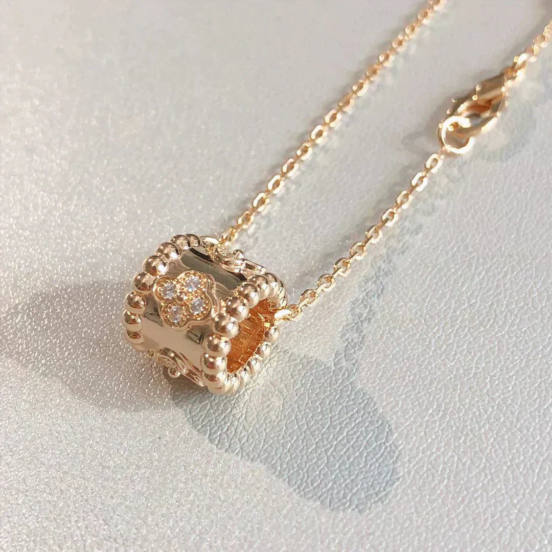 [Legend]KALEIDOSCOPE PENDANT NECKLACE