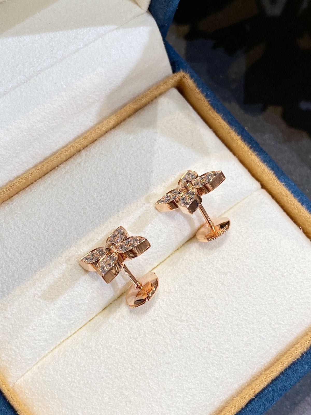 [Legend]STAR DIAMOND EARRINGS