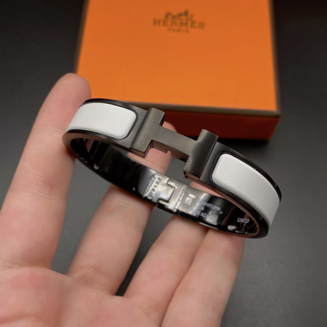 [Legend]H BRACELET 12MM BLACK WHITE CERAMIC