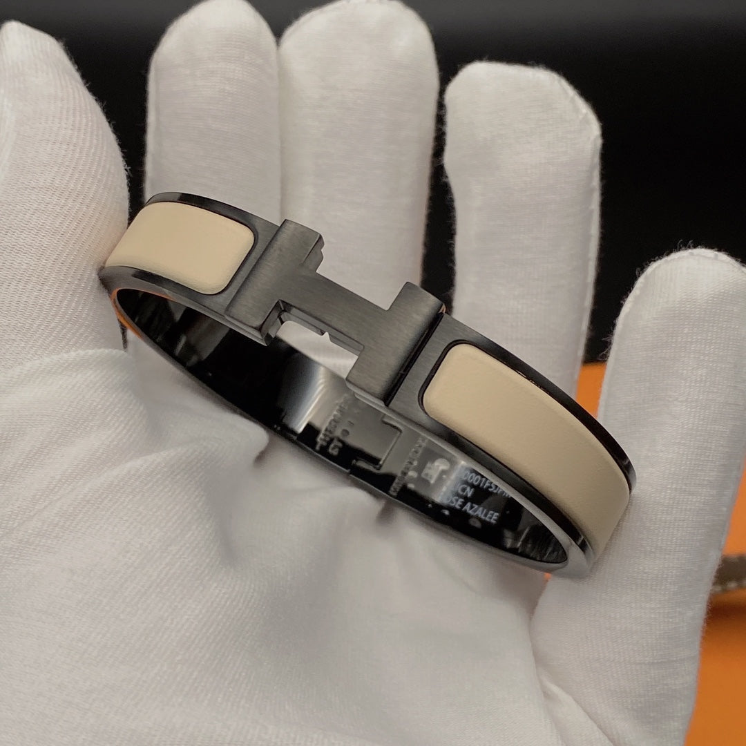 [Legend]H BRACELET 12MM BLACK BEIGE CERAMIC