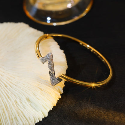 [Legend]VOLTE UPSITE DOWN GOLD DIAMOND BRACELET