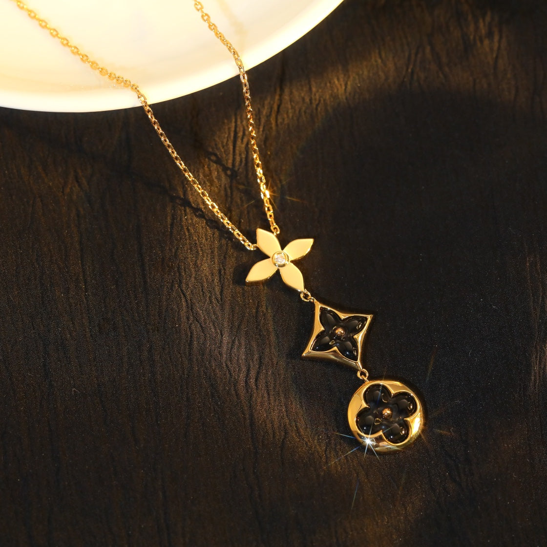[Legend]STAR AND SUN ONYX ROSE GOLD NECKLACE