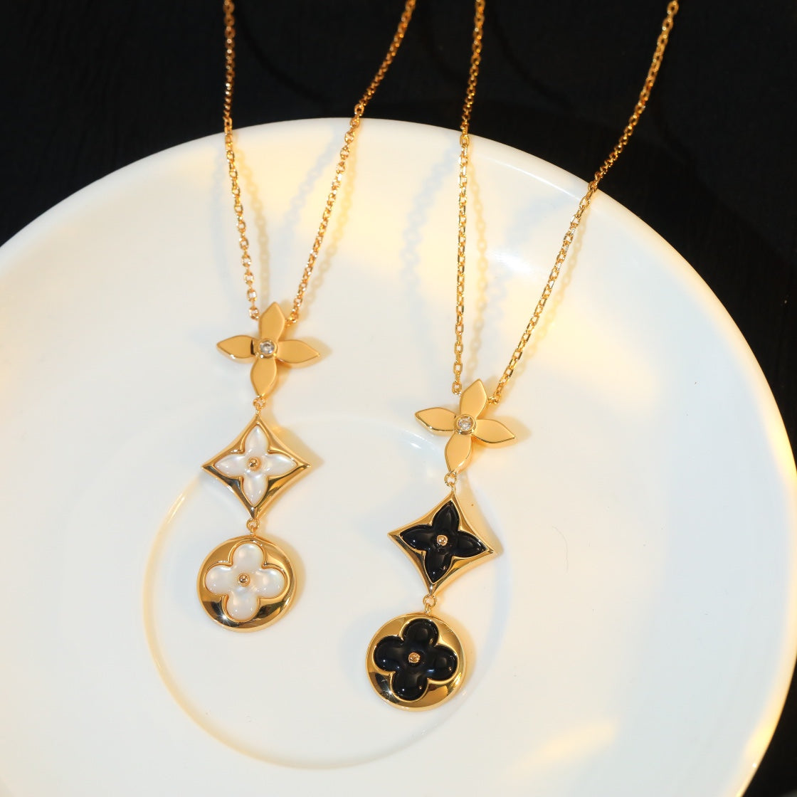 [Legend]STAR AND SUN ONYX ROSE GOLD NECKLACE