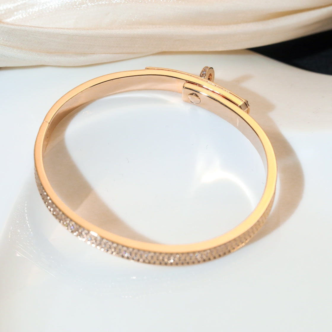 [Legend]KELLY BRACELET DIAMOND PAVED