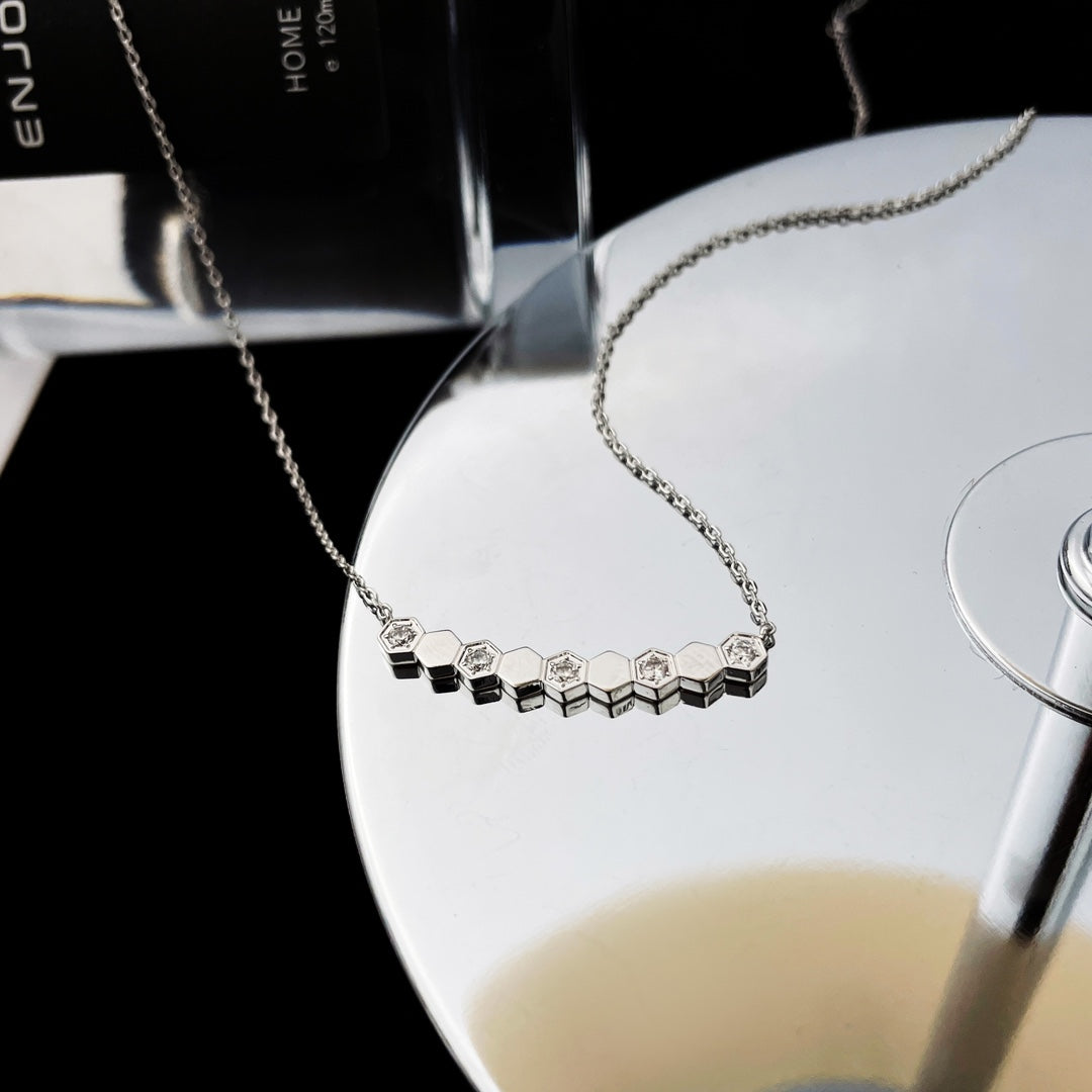 [Legend]BEE MY LOVE DIAMOND NECKLACE