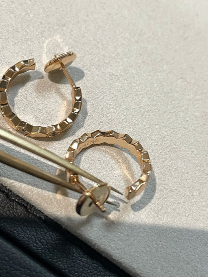 [Legend]Hollow Design Four-Leaf Clover Flower Shape Ring