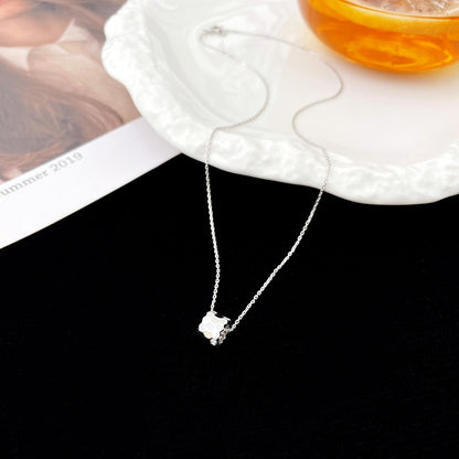 [Legend]BEE MINI PEDANT DIAMOND NECKLACE