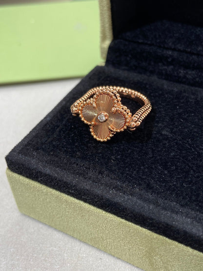 [Legend]LUCKY CLOVER ROSE GOLD REVERSIBLE RING