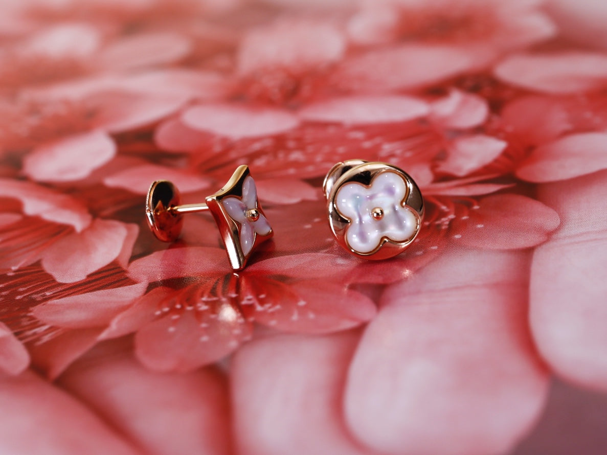 [Legend]STAR AND SUN ROSE GOLD MOP STUD EARRINGS
