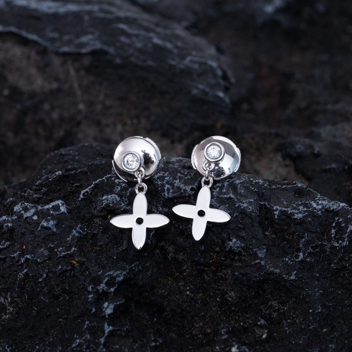 [Legend]VIDYLLE SILVER DIAMOND MINI DROP EARRINGS
