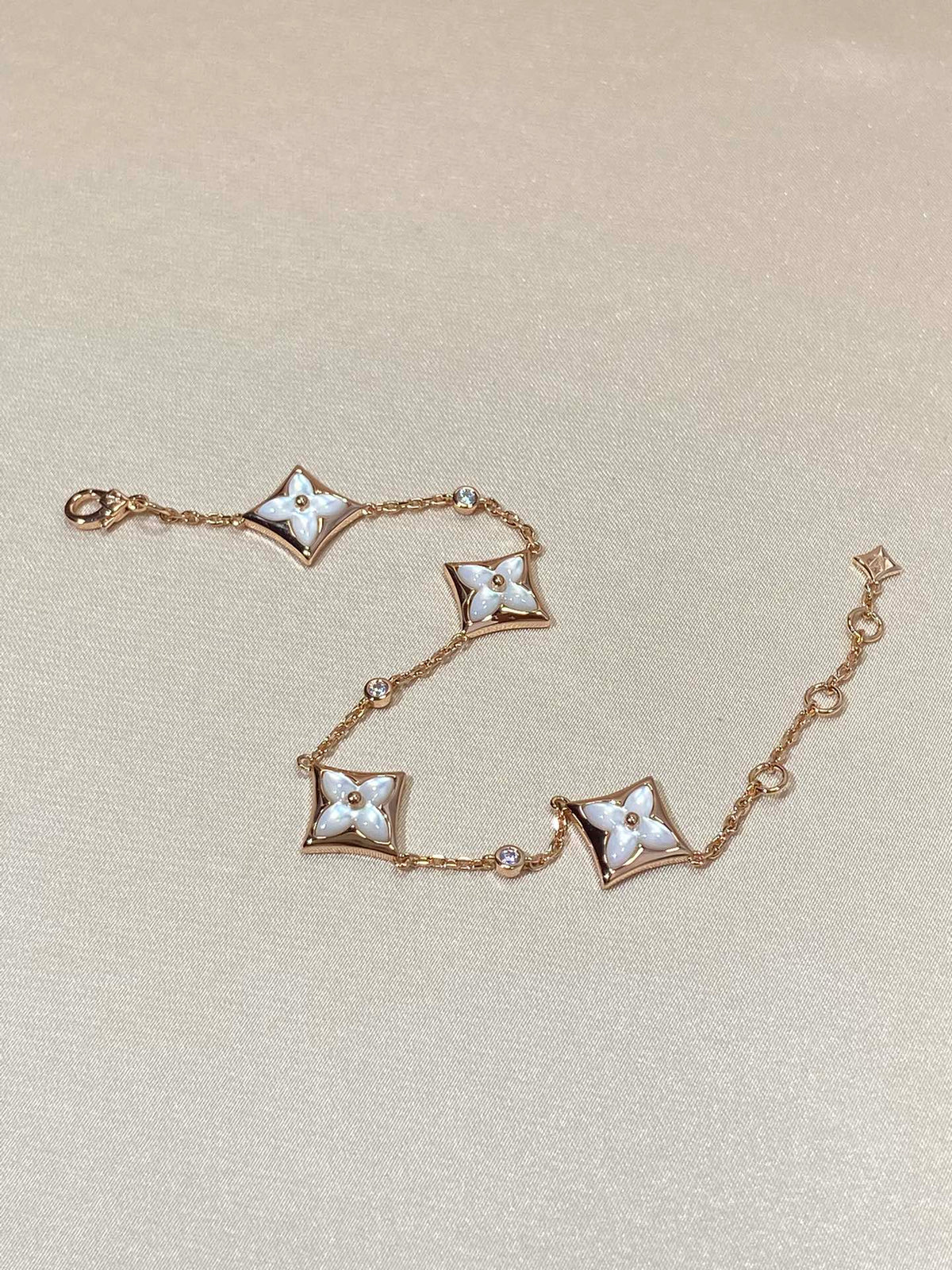 [Legend]STAR 4 MOTIF MOP DIAMOND ROSE GOLD BRACELET