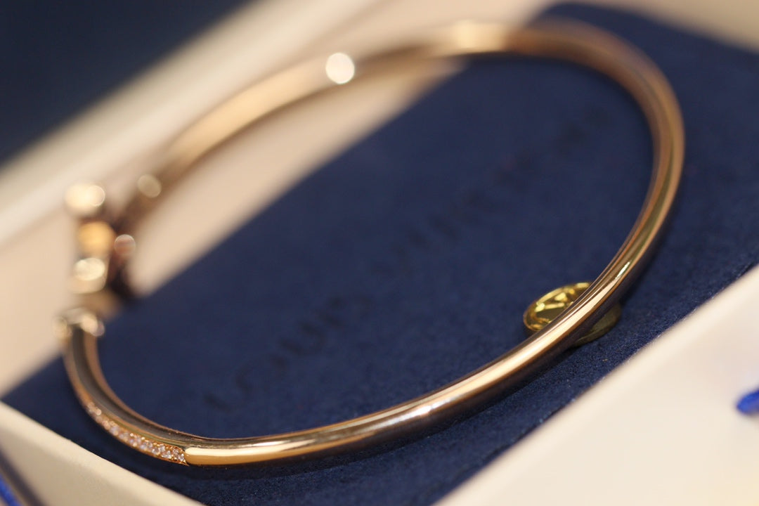 [Legend]IDYLLE ROSE GOLD OPEN BRACELET DIAMOND PAVED