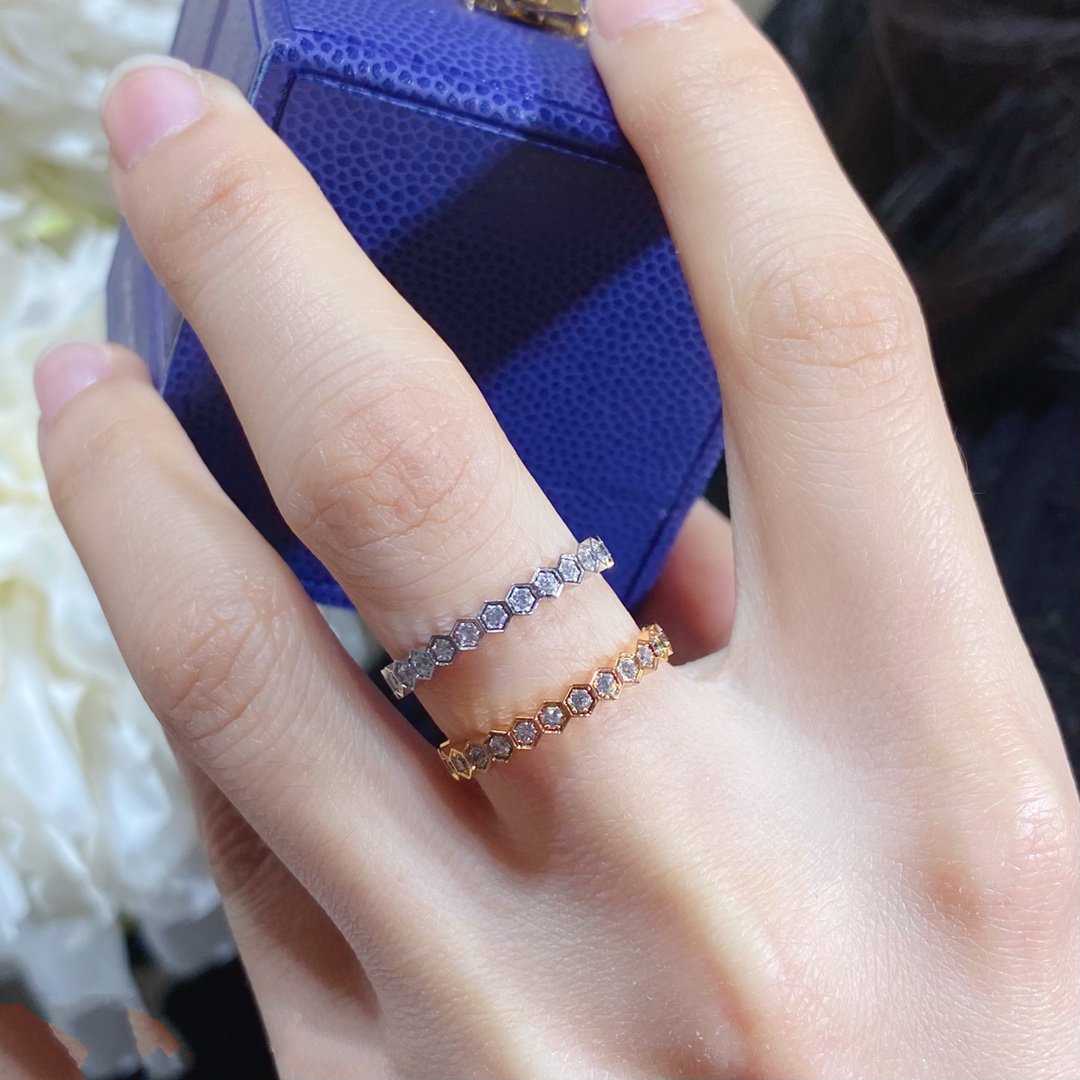[Legend]BEE LOVE DIAMOND PAVED SMALL RING