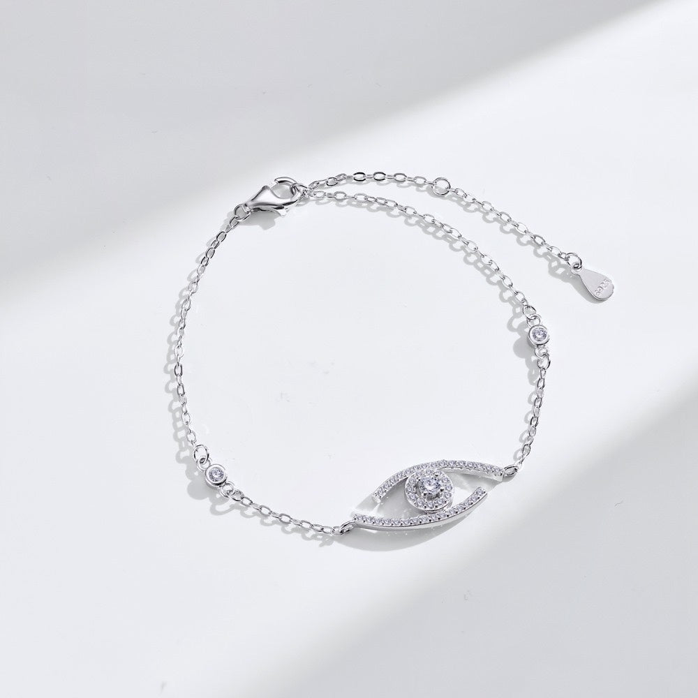 [Legend]LUCKY EYE PAVÉ-SET DIAMOND BRACELET
