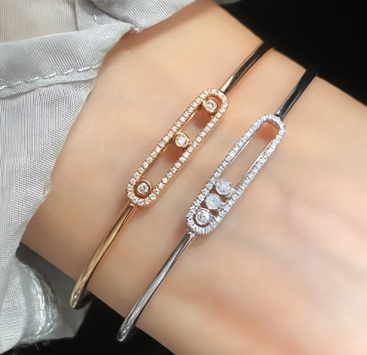 [Legend]MOVE PAVÉ DIAMOND BANGLE BRACELET M