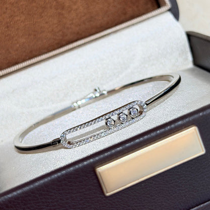 [Legend]MOVE PAVÉ DIAMOND BANGLE BRACELET M