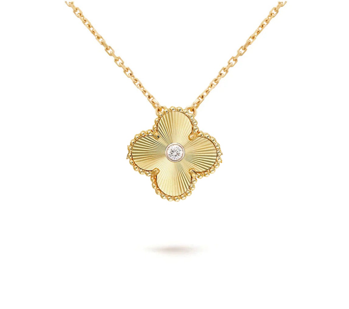 [Legend]15MM CLOVER FLOWER DIAMOND PENDANT NECKLACE COLLECTION