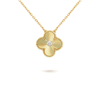 [Legend]15MM CLOVER FLOWER DIAMOND PENDANT NECKLACE COLLECTION
