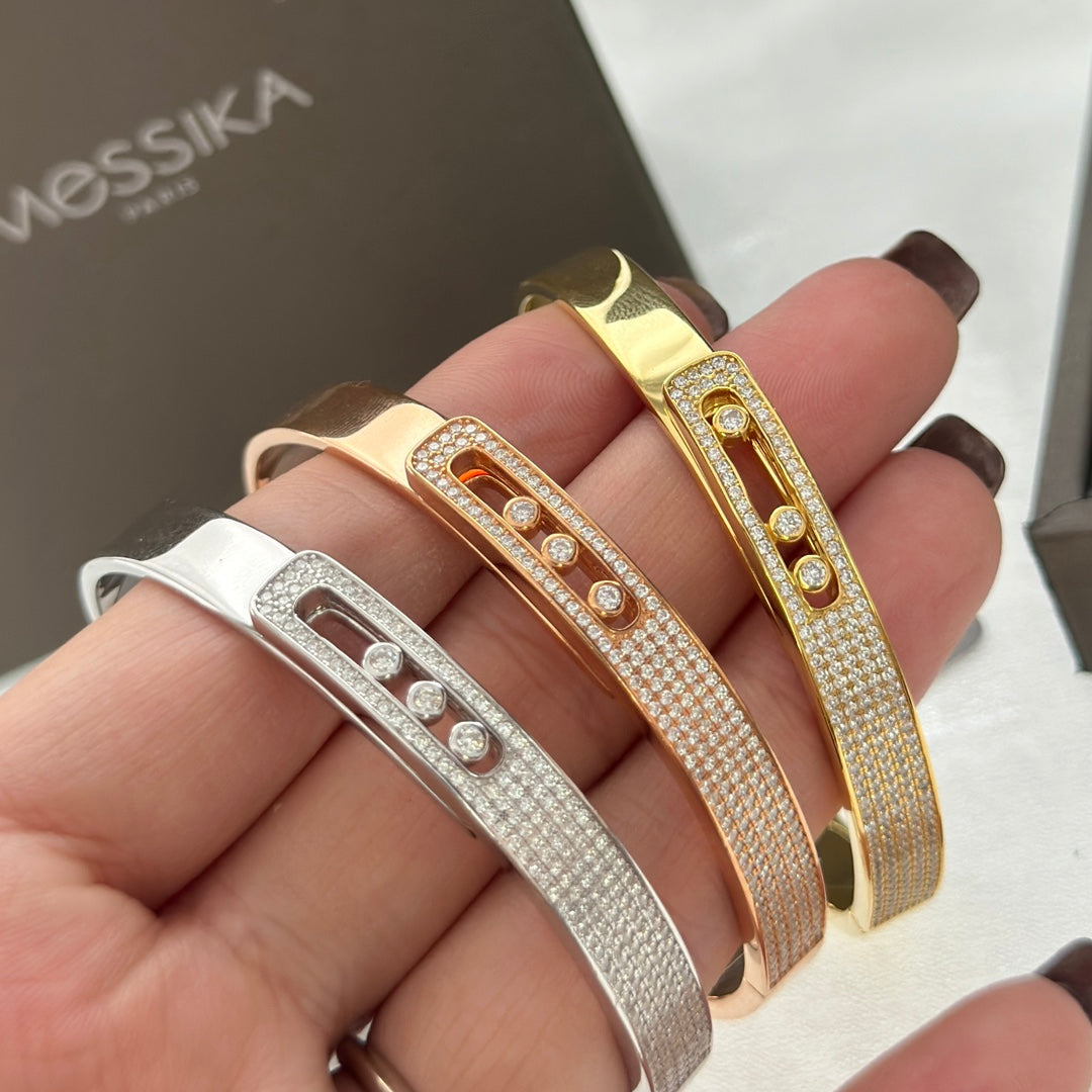 [Legend]MOVE NOA PAVÉ DIAMOND BANGLE BRACELET