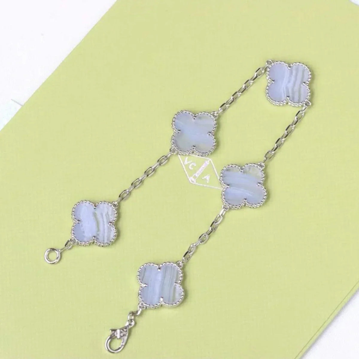 [Legend]LUCKY CLOVER 5-MOTIF BRACELET - PURPLE CHALCEDONY COLLECTION