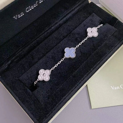 [Legend]LUCKY CLOVER 5-MOTIF BRACELET - PURPLE CHALCEDONY COLLECTION