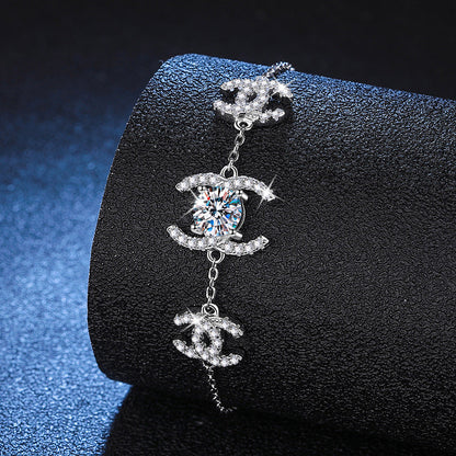 [Legend]CLASSIC INTERLOCKING MOISSANITE BRACELET