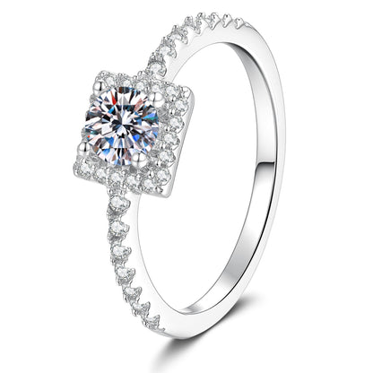 [Legend]DAINTY SUGAR-CUBE MOISSANITE RING