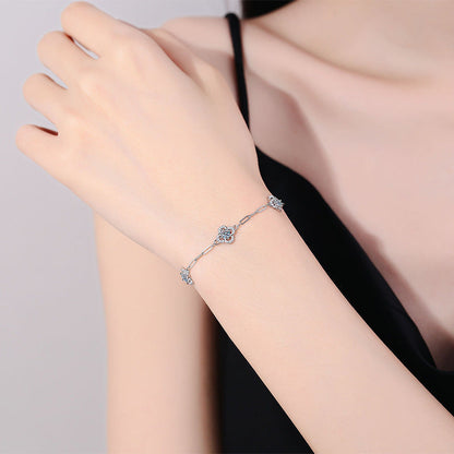 [Legend]TRIPLE-CLOVER MOISSANITE BRACELET