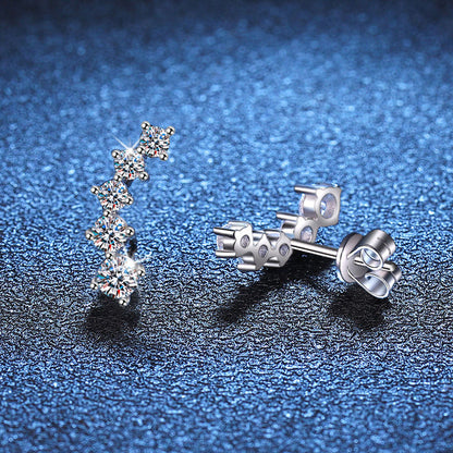 [Legend]SPARKLING SMILE ARC MOISSANITE STUD EARRINGS