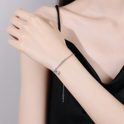 [Legend]ELEGANT HALF-MOON CURVE MOISSANITE BRACELET