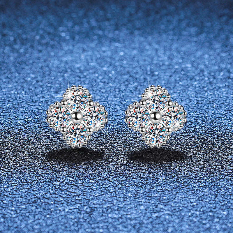 [Legend]ELEGANT FOUR-LEAF CLOVER MOISSANITE STUD EARRINGS
