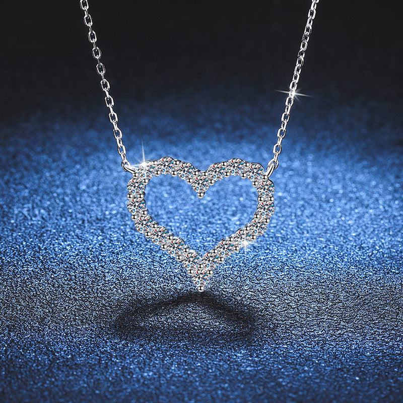 [Legend]ROMANTIC HEART MOISSANITE PENDANT NECKLACE