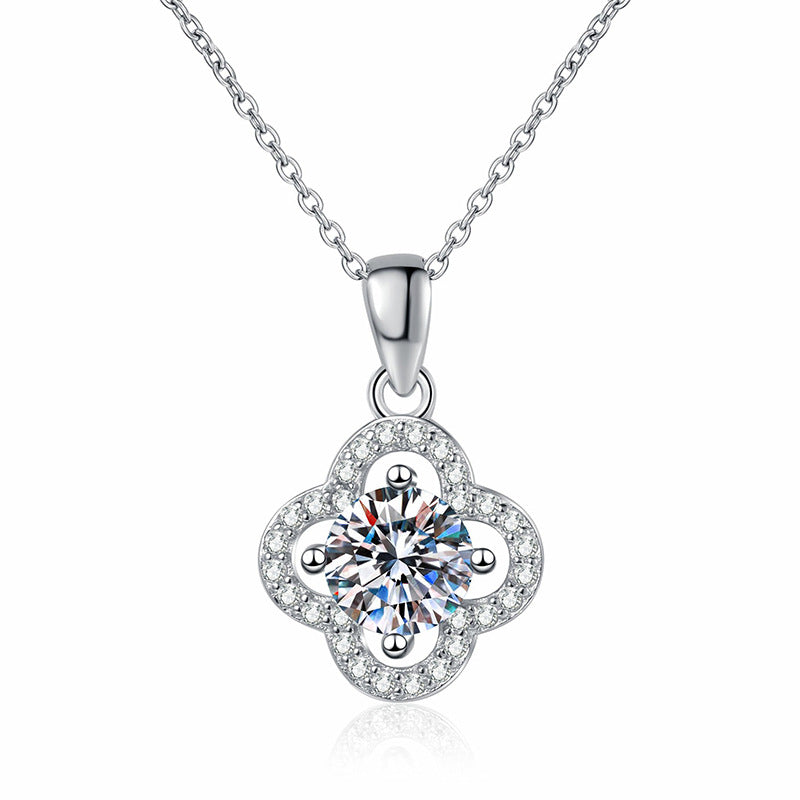 [Legend]CLASSIC CLOVER MOISSANITE PENDANT NECKLACE