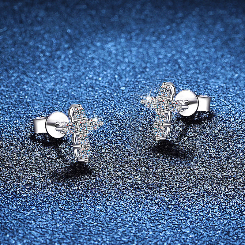 [Legend]SPARKLING CROSS MOISSANITE STUD EARRINGS