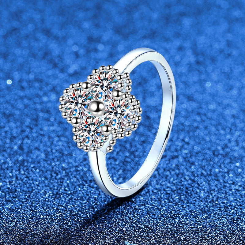 [Legend]ELEGANT FOUR-LEAF CLOVER MOISSANITE RING
