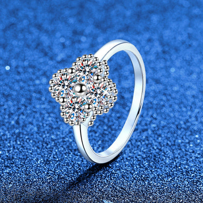 [Legend]ELEGANT FOUR-LEAF CLOVER MOISSANITE RING