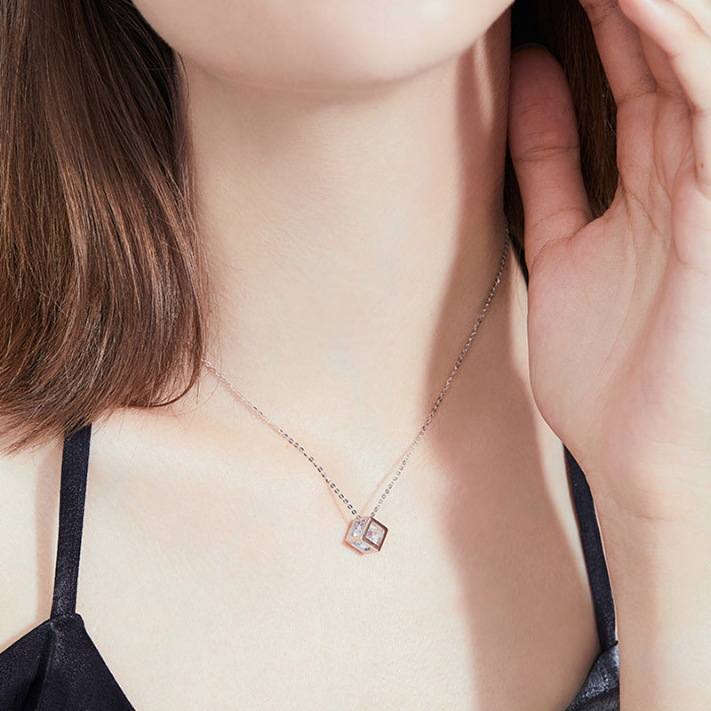 [Legend]GEOMETRIC SUGAR-CUBE MOISSANITE NECKLACE