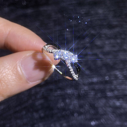 [Legend]INTERTWINING LOVE MOISSANITE RING