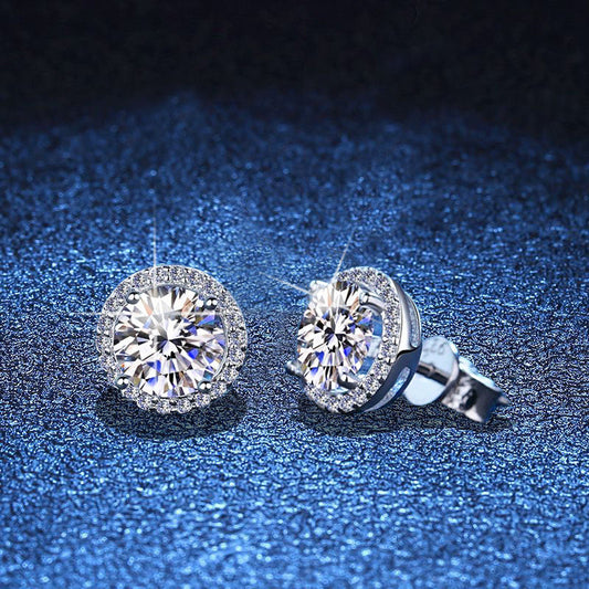 [Legend]CLASSIC 4-PRONG ROUND MOISSANITE STUD EARRINGS
