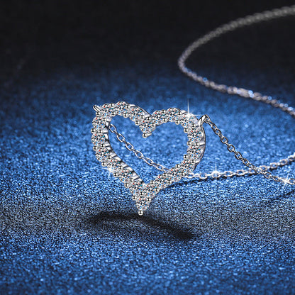 [Legend]ROMANTIC HEART MOISSANITE PENDANT NECKLACE