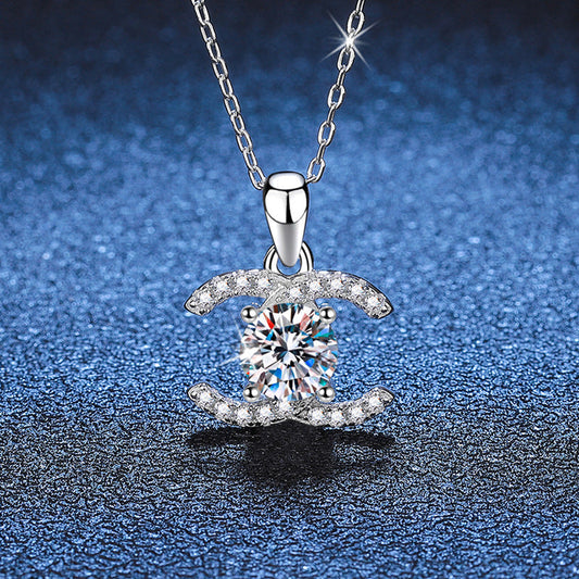 [Legend]CLASSIC INTERLOCKING MOISSANITE PENDANT NECKLACE