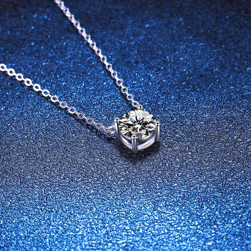 [Legend]CLASSIC FOUR-PRONG SOLITAIRE MOISSANITE NECKLACE