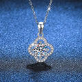 [Legend]CLASSIC CLOVER MOISSANITE PENDANT NECKLACE