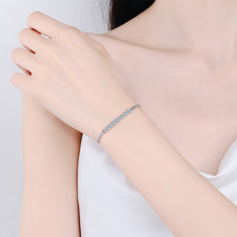 [Legend]SMILING CURVE MOISSANITE BRACELET