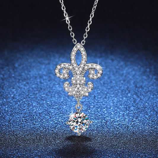 [Legend]ROYAL FLEUR-DE-LIS MOISSANITE PENDANT NECKLACE