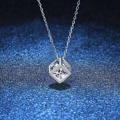 [Legend]GEOMETRIC SUGAR-CUBE MOISSANITE NECKLACE
