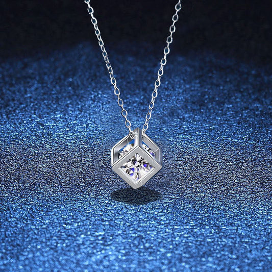 [Legend]GEOMETRIC SUGAR-CUBE MOISSANITE NECKLACE